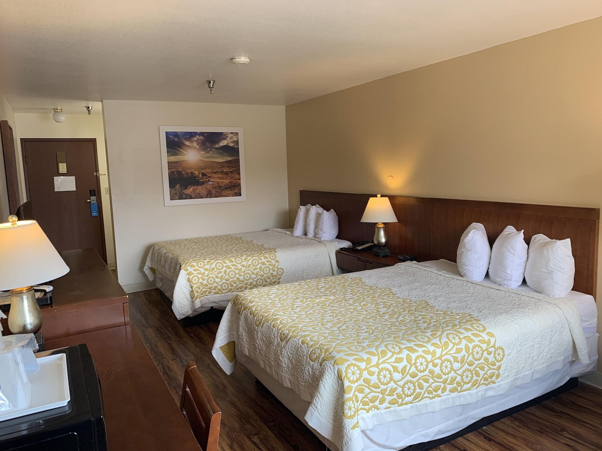 Days Inn By Wyndham Taos Eksteriør billede