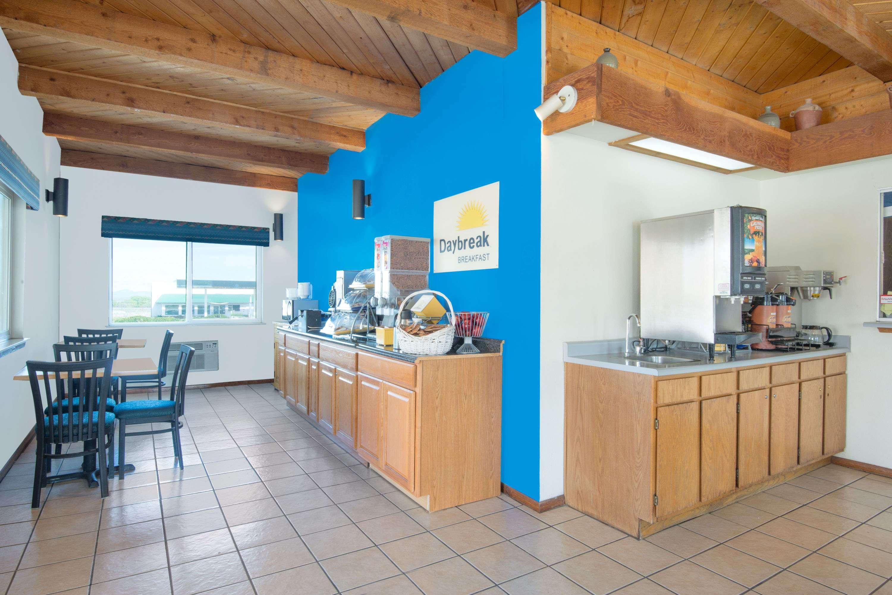 Days Inn By Wyndham Taos Eksteriør billede