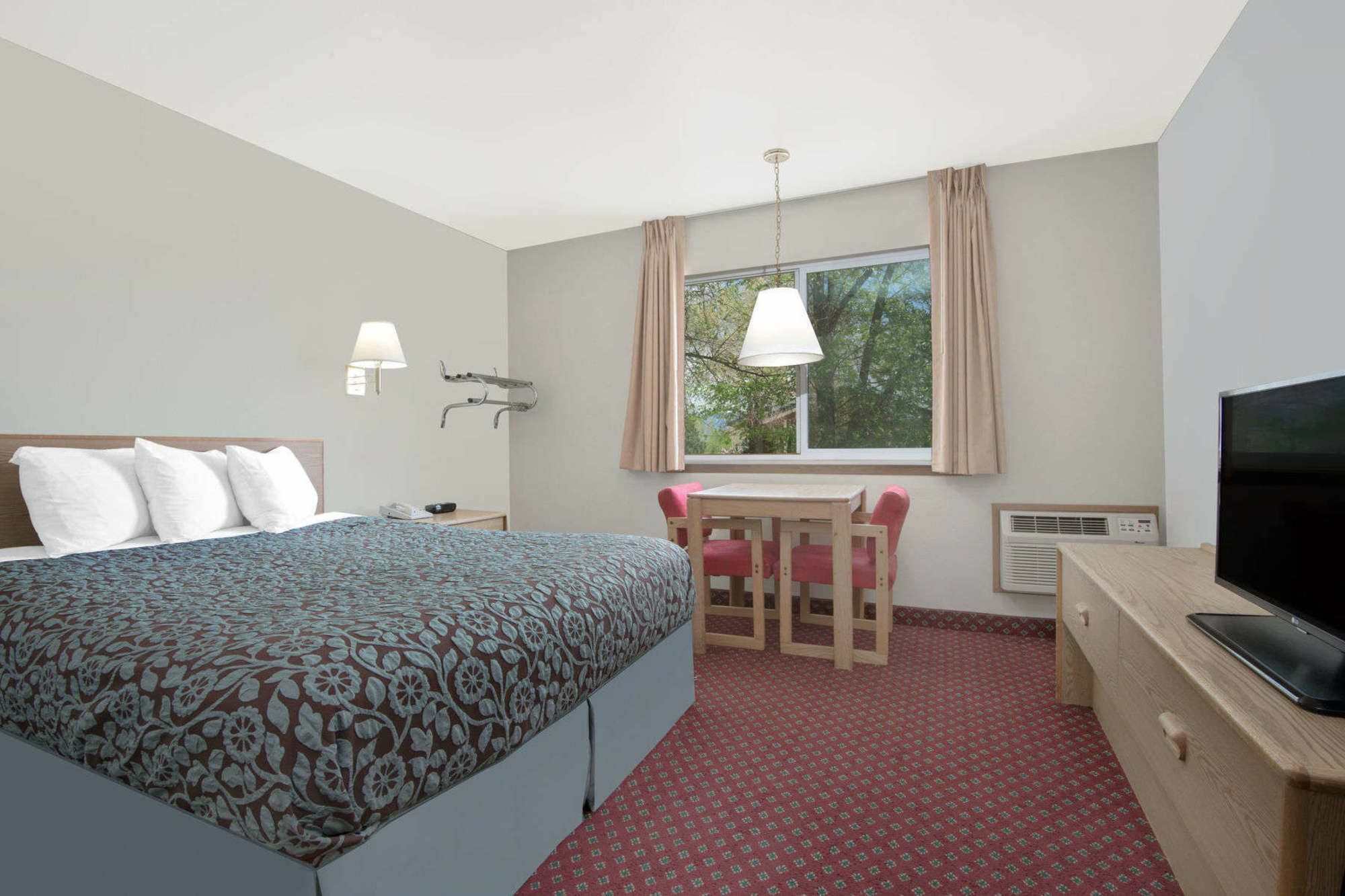 Days Inn By Wyndham Taos Eksteriør billede