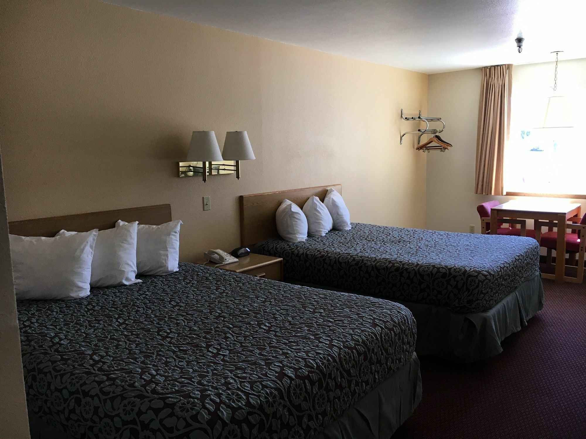Days Inn By Wyndham Taos Eksteriør billede